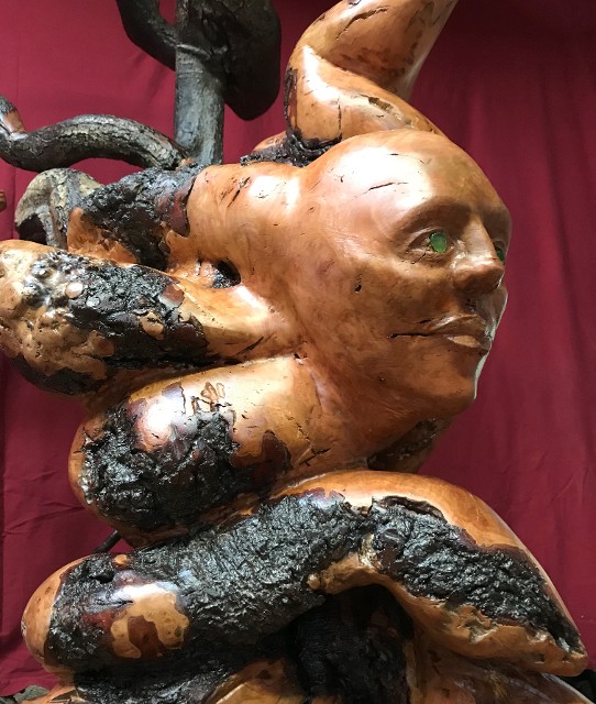 Medusa - Sculpture by Tom Leedy